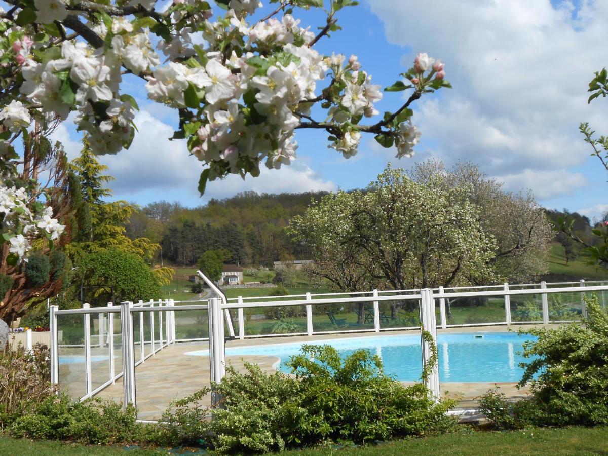 Les Maisons De Concasty Boisset  Luaran gambar