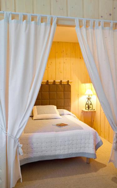 Les Maisons De Concasty Boisset  Luaran gambar